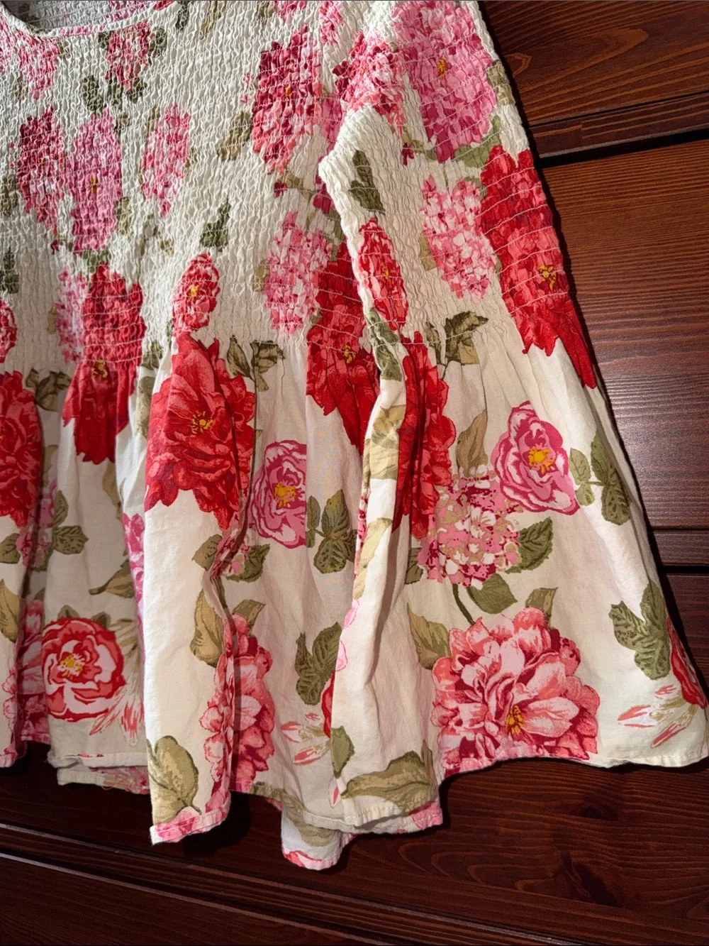 Jane & Delancey Smocked Bell Sleeve Blouse Floral Peplum M